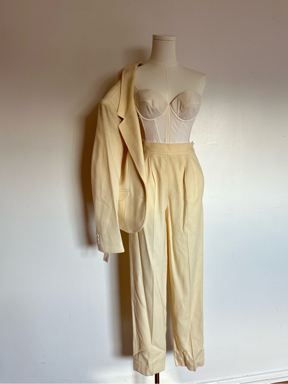 NWT Vintage The Villager Wool Pant Suit Set Cream Deadstock Blazer 8 Pants 4 -XS